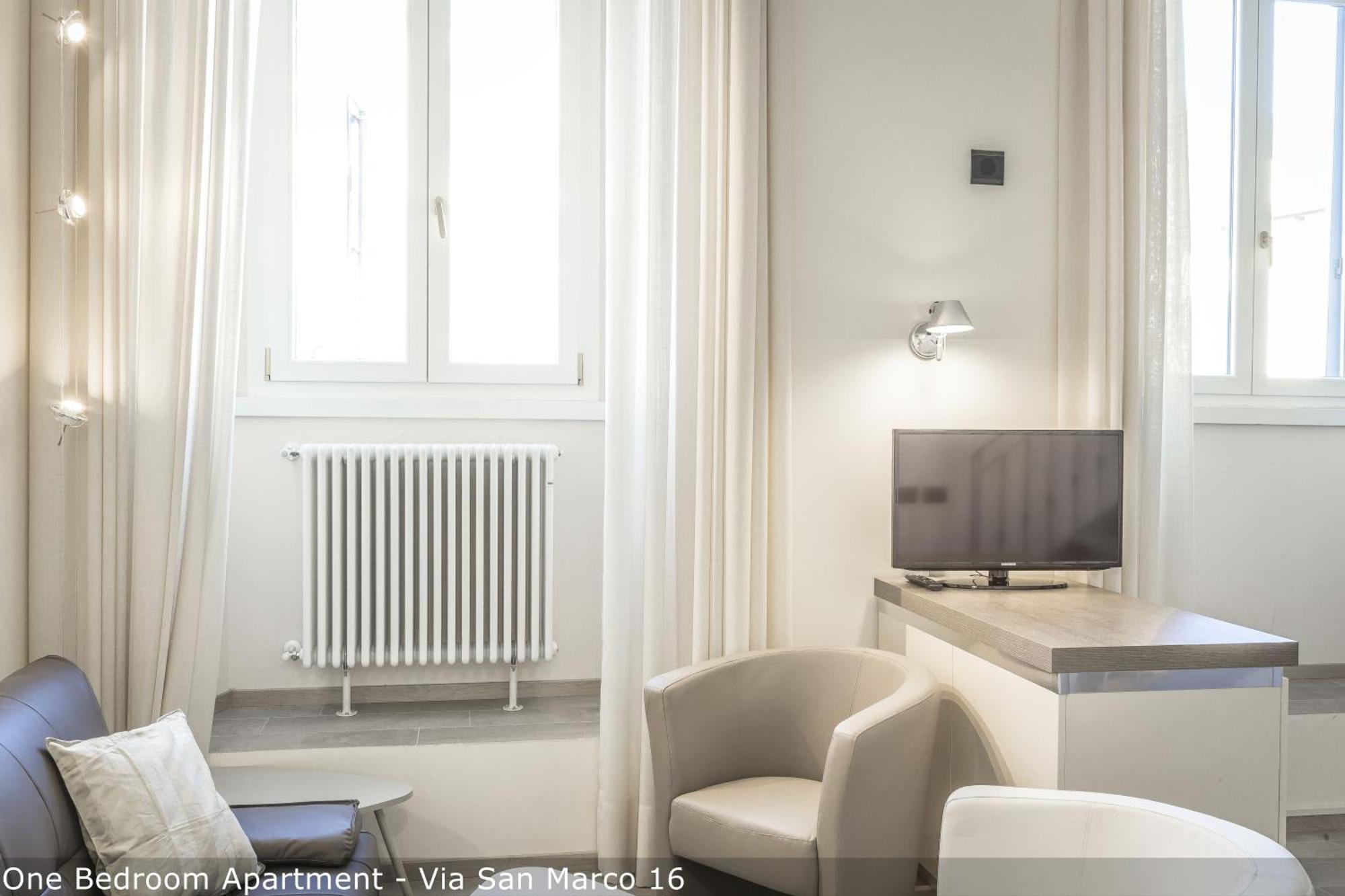 Brera Apartments In San Marco Milan Bagian luar foto
